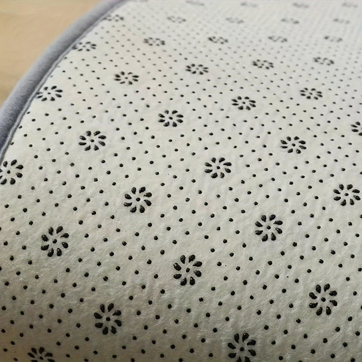 Plush Non Slip Kitchen Runner Mat With Absorbent Tufted Surface
