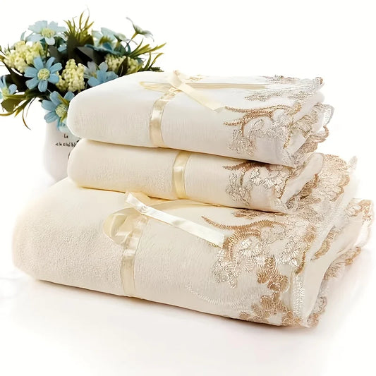 Ultra Soft Absorbent Microfiber Three Piece Towel Set
